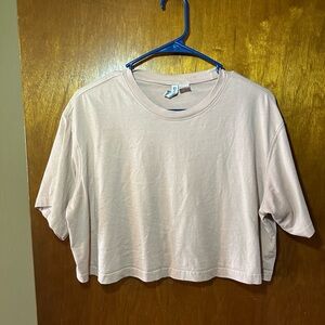 Woman’s crop top